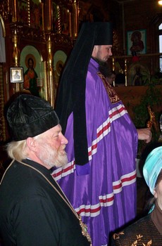 Епископ Сыктывкарский и Воркутинский Питирим и настоятель храма протоиерей Владимир